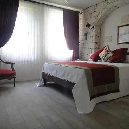 Cassiopeia Hotel